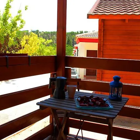Centro De Ocio Alua Bungalows Camping Rafting Benameji Benameji