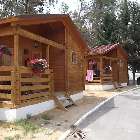 Centro De Ocio Alua Bungalows Camping Rafting Benameji Campsite *