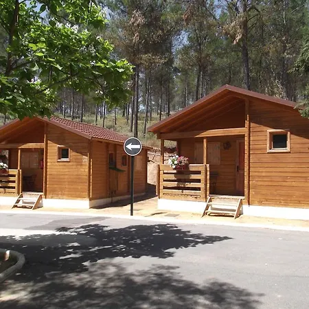 Centro De Ocio Alua Bungalows Camping Rafting Benameji Campsite *