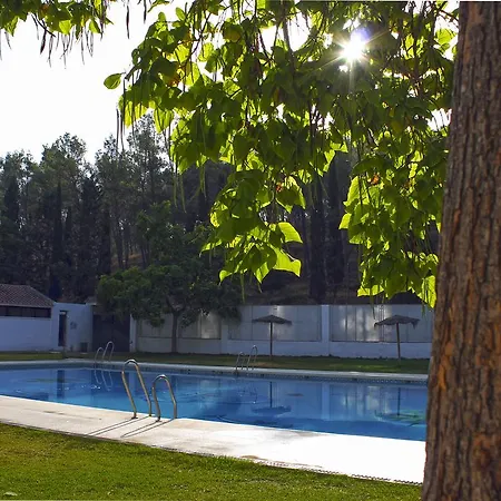 Centro De Ocio Alua Bungalows Camping Rafting Benameji Campsite