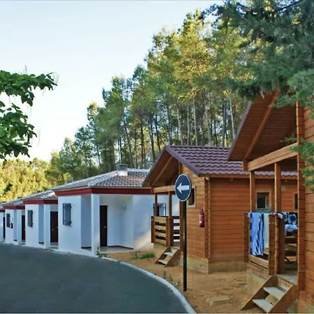 Centro De Ocio Alua Bungalows Camping Rafting Benameji Campsite Benameji