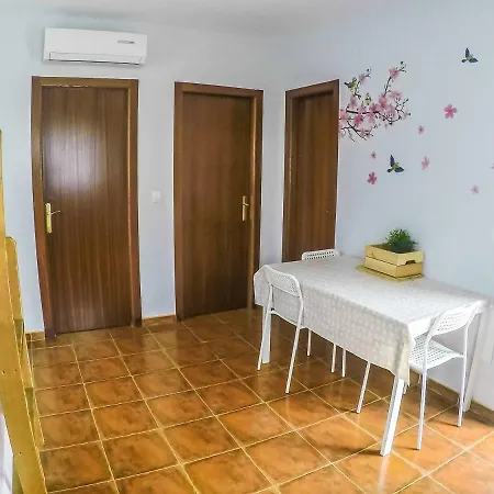 Centro De Ocio Alua Bungalows Camping Rafting Benameji * Benameji